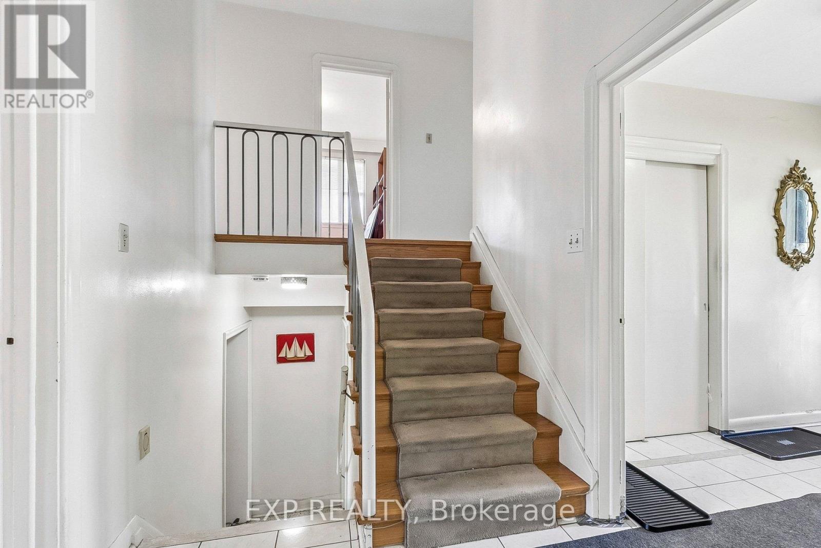51 Playfair Avenue, Toronto, Ontario  M6B 2P8 - Photo 12 - W13222090