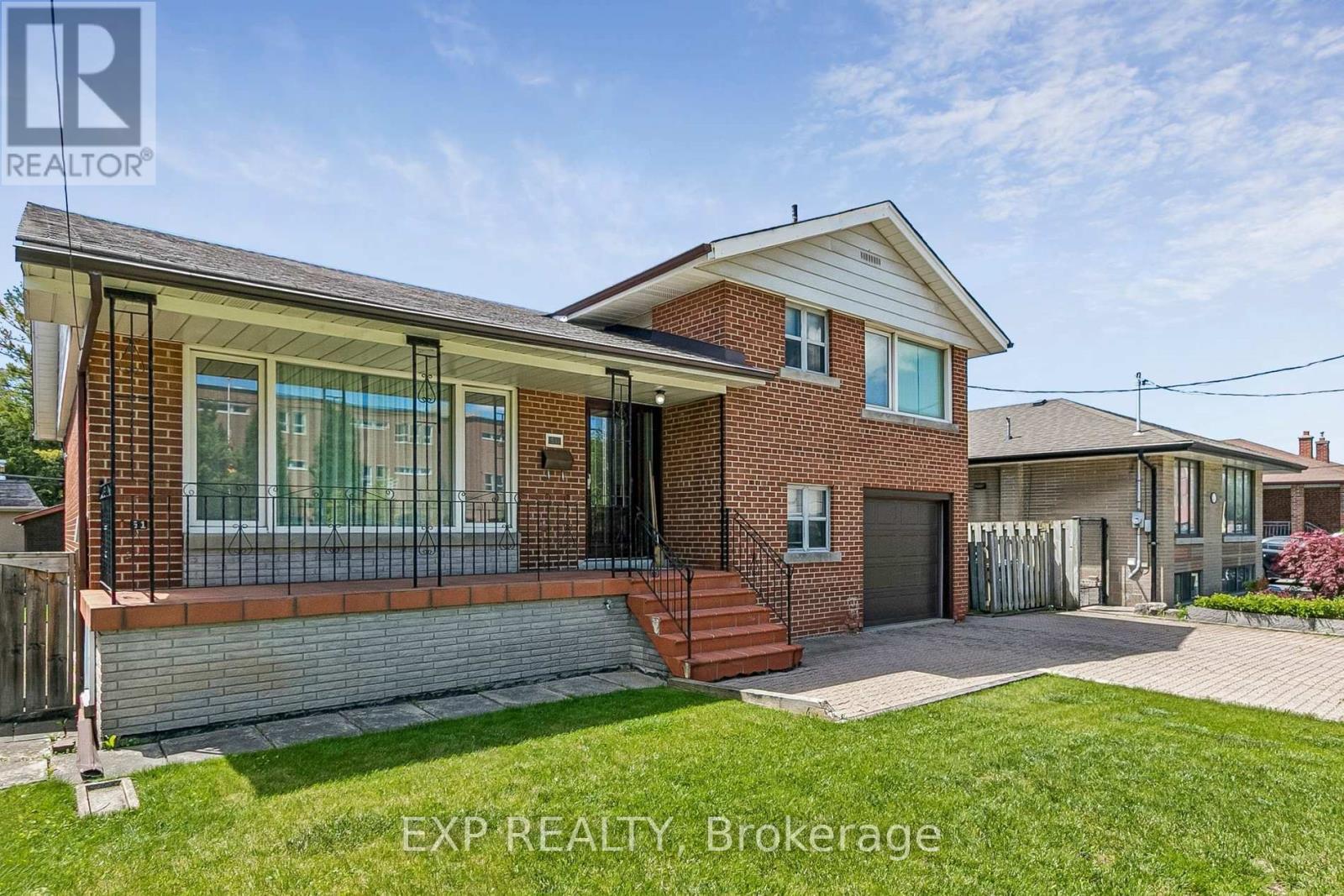 51 Playfair Avenue, Toronto, Ontario  M6B 2P8 - Photo 2 - W13222090