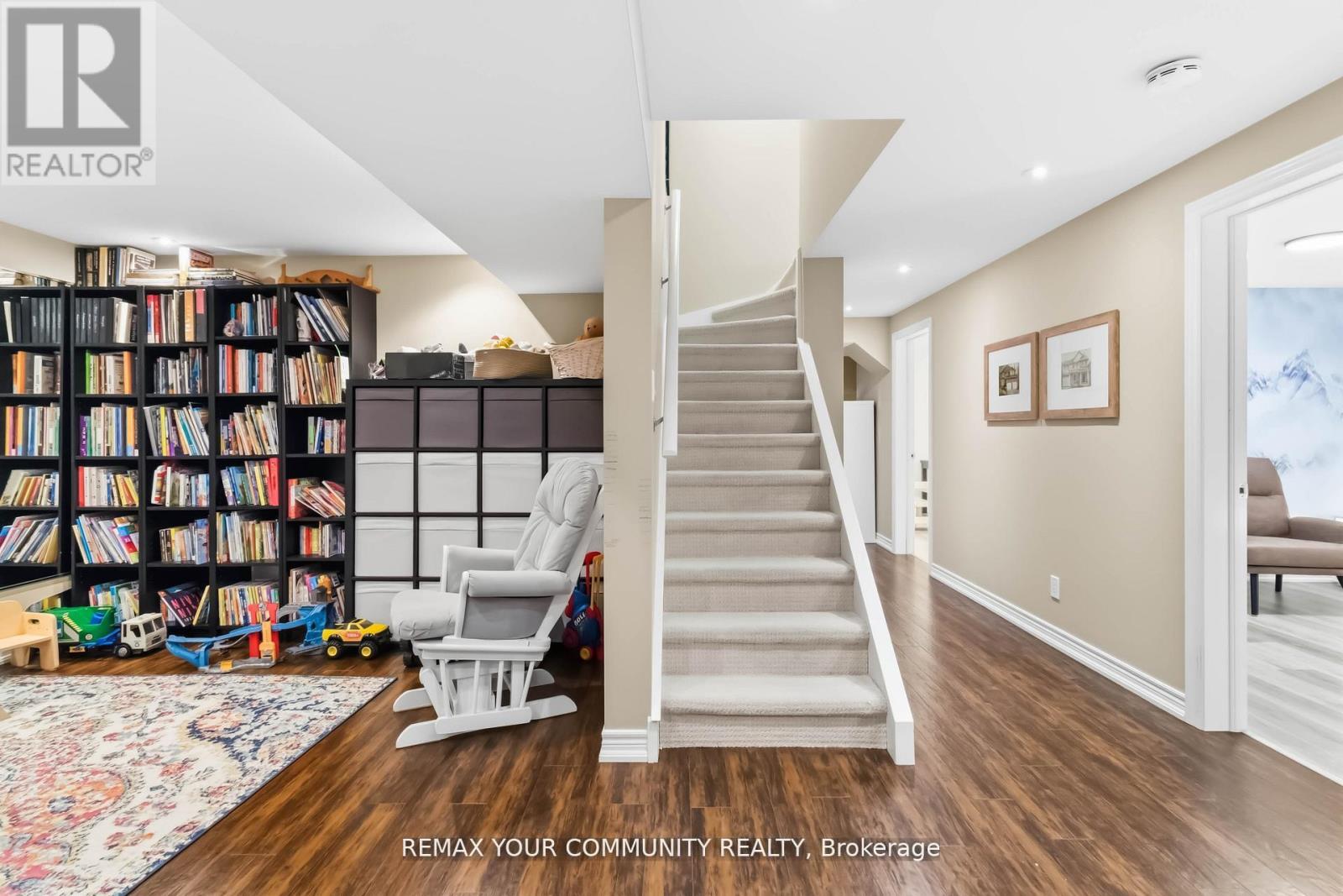 4184 Vermont Crescent, Burlington, Ontario  L7M 4A6 - Photo 33 - W13222168