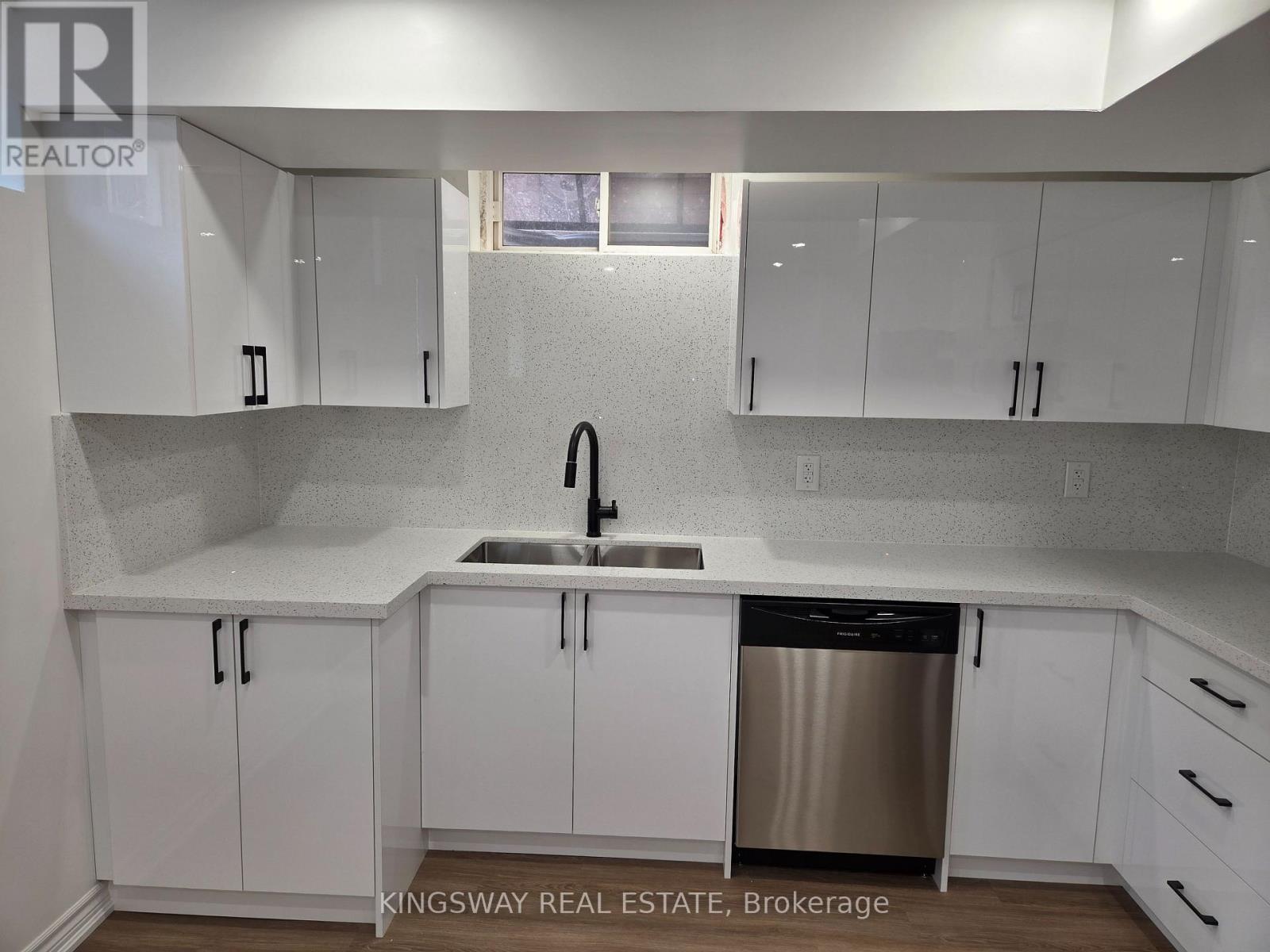 Basement - 839 Miltonbrook Crescent, Milton, Ontario  L9T 8N2 - Photo 2 - W13222180