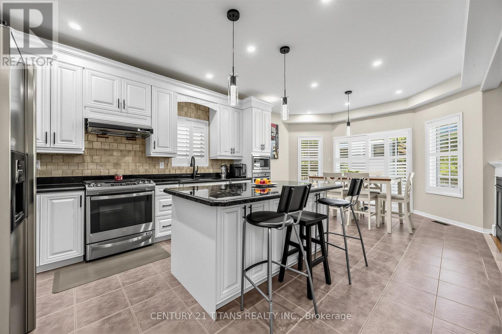 3865 Brinwood Gate, Mississauga, Ontario  L5M 7H3 - Photo 11 - W13222214