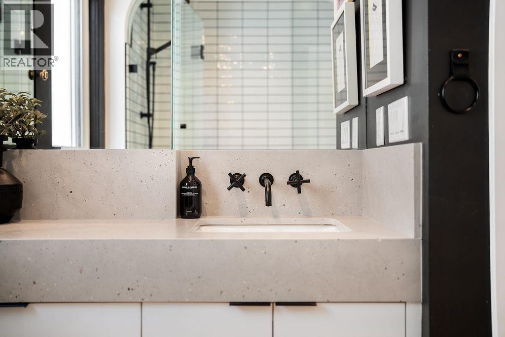 3392 W 8th Avenue, Vancouver, British Columbia  V6R 1Y4 - Photo 22 - R3130100
