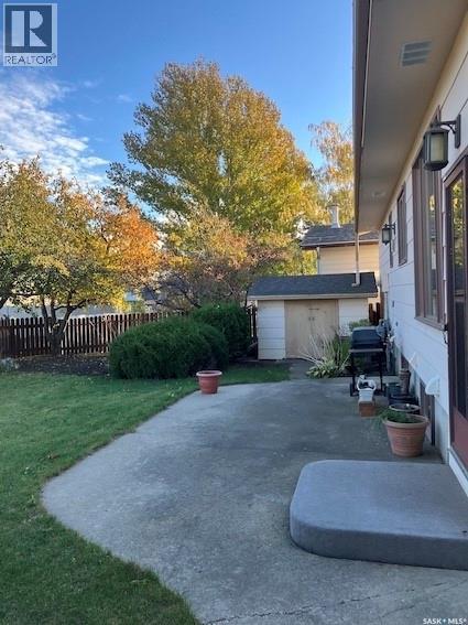 1011 Granville Avenue, Assiniboia, Saskatchewan S0H 0B0 - Photo 42 - SK037647