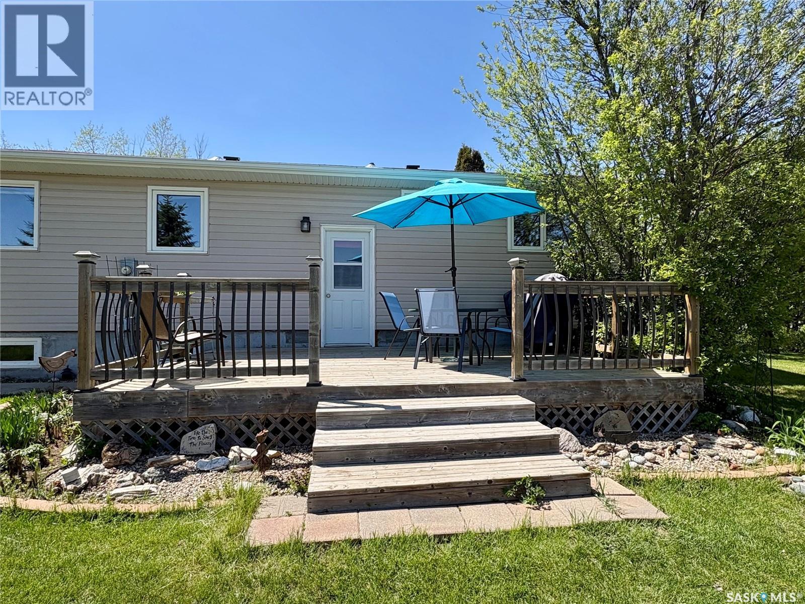 309 Russell Street, Stoughton, Saskatchewan  S0G 4T0 - Photo 30 - SK037623