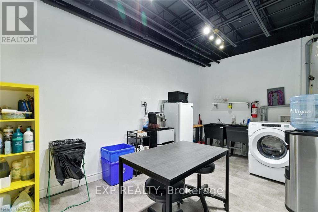 102 - 690 Belmont Avenue, Kitchener, Ontario  N2M 1N6 - Photo 11 - X13222068