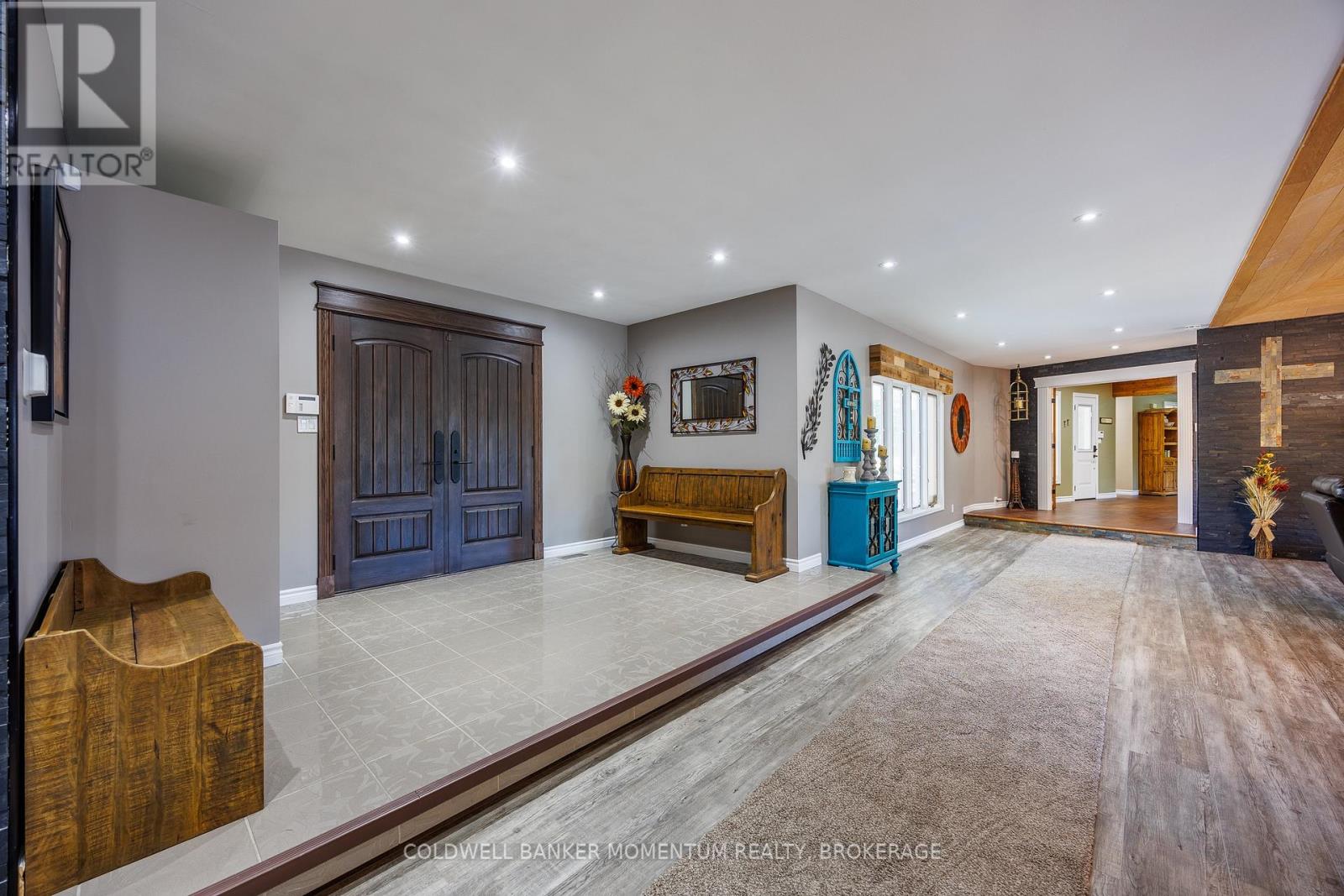 1285 Cockshutt Road, R.r. # 4 Road, Norfolk, Ontario  N3Y 4K3 - Photo 6 - X12966334
