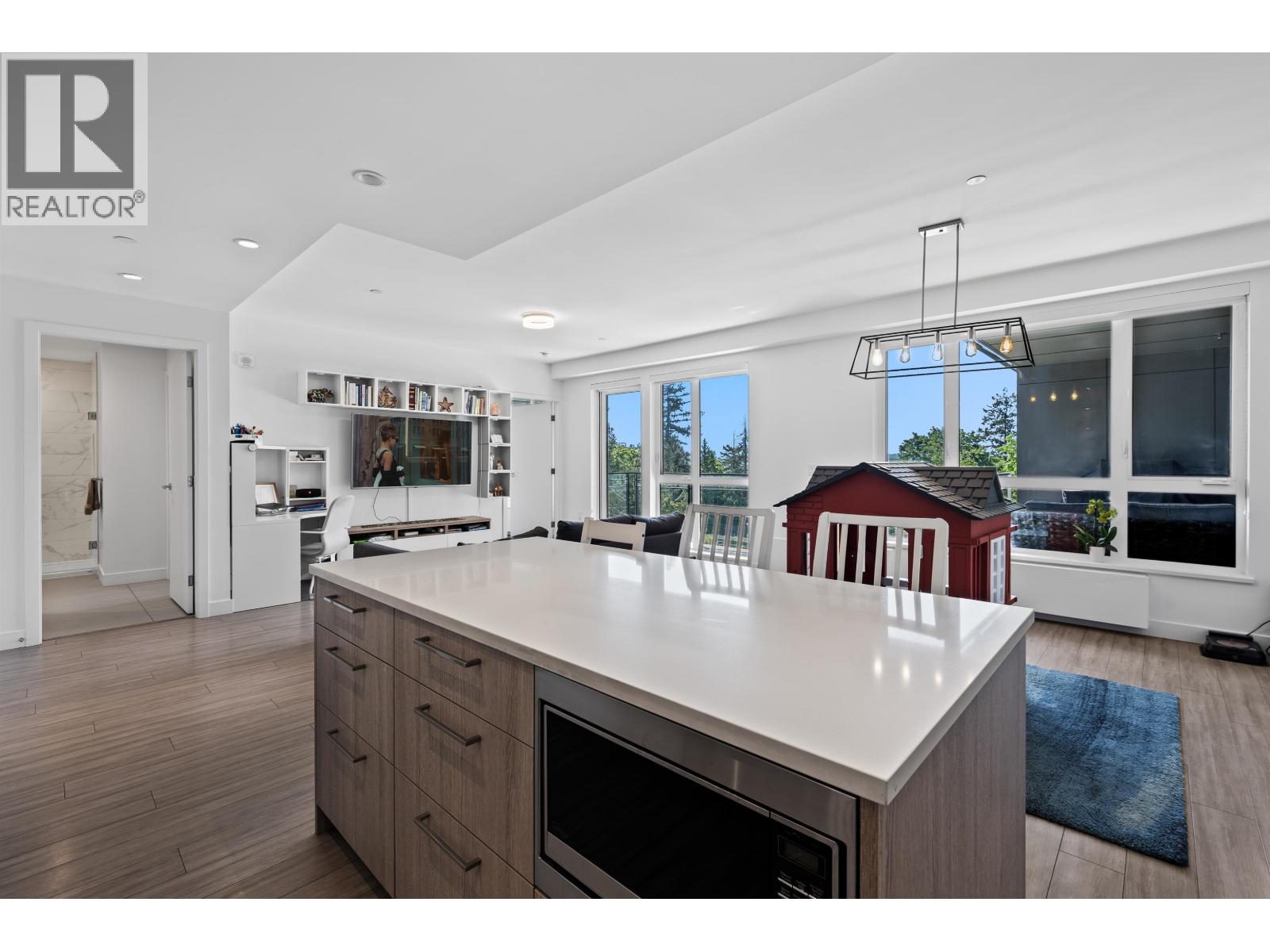 306 707 E 3rd Street, North Vancouver, British Columbia  V7L 1G8 - Photo 10 - R3130109