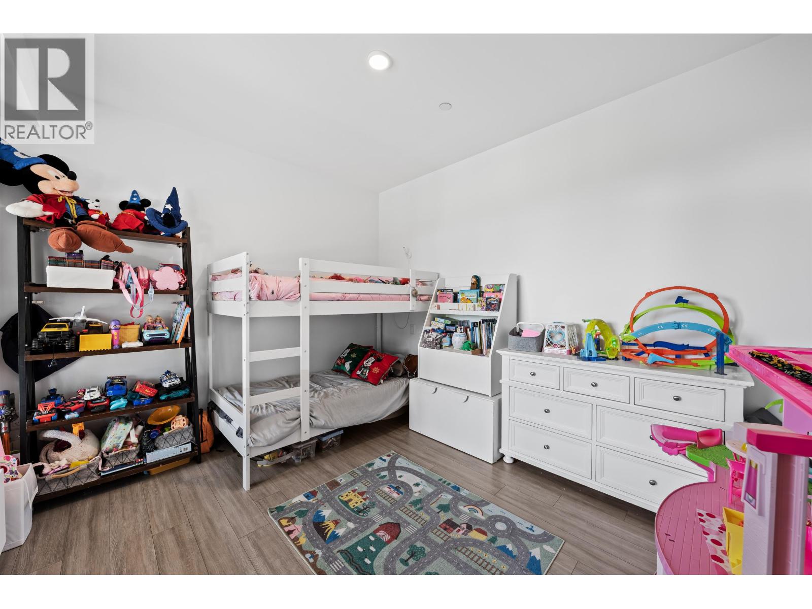 306 707 E 3rd Street, North Vancouver, British Columbia  V7L 1G8 - Photo 14 - R3130109