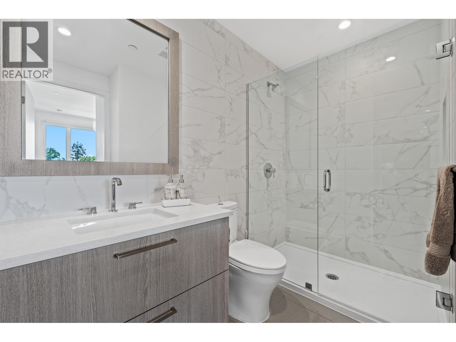 306 707 E 3rd Street, North Vancouver, British Columbia  V7L 1G8 - Photo 24 - R3130109