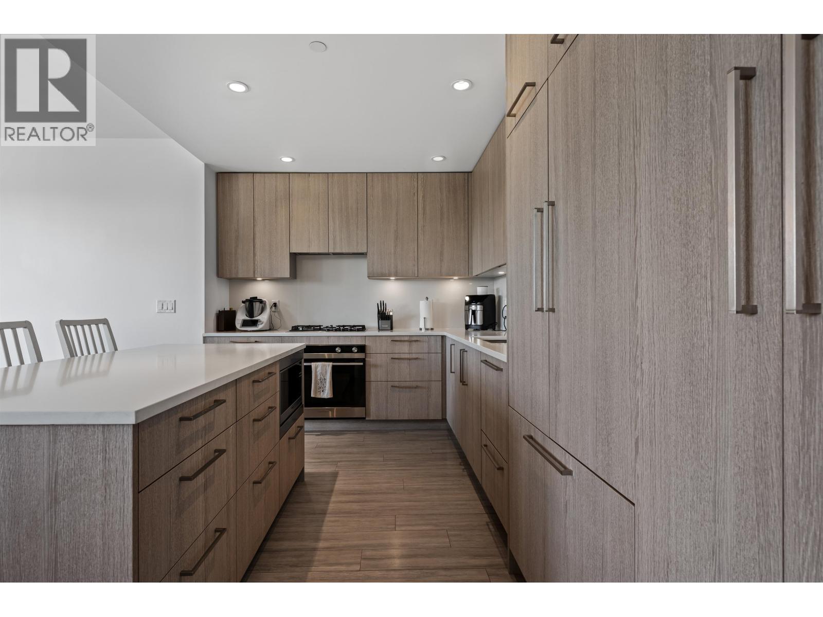 306 707 E 3rd Street, North Vancouver, British Columbia  V7L 1G8 - Photo 7 - R3130109