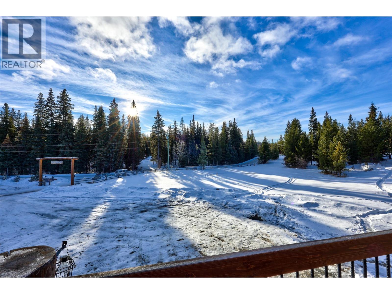 4889 Pine Ridge Way