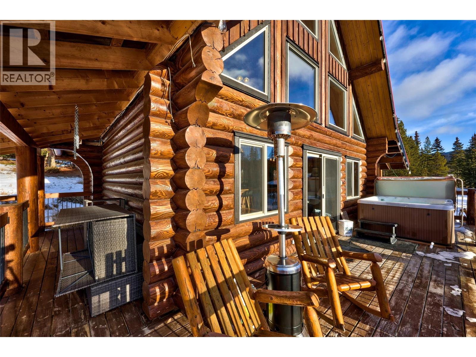 4889 Pine Ridge Way