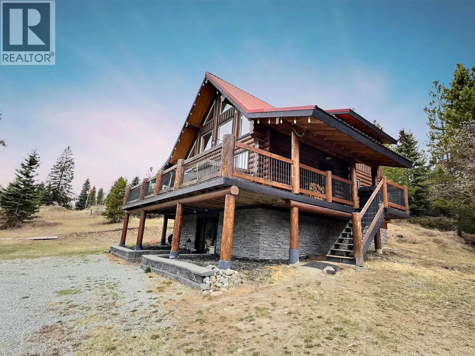 4889 Pine Ridge Way