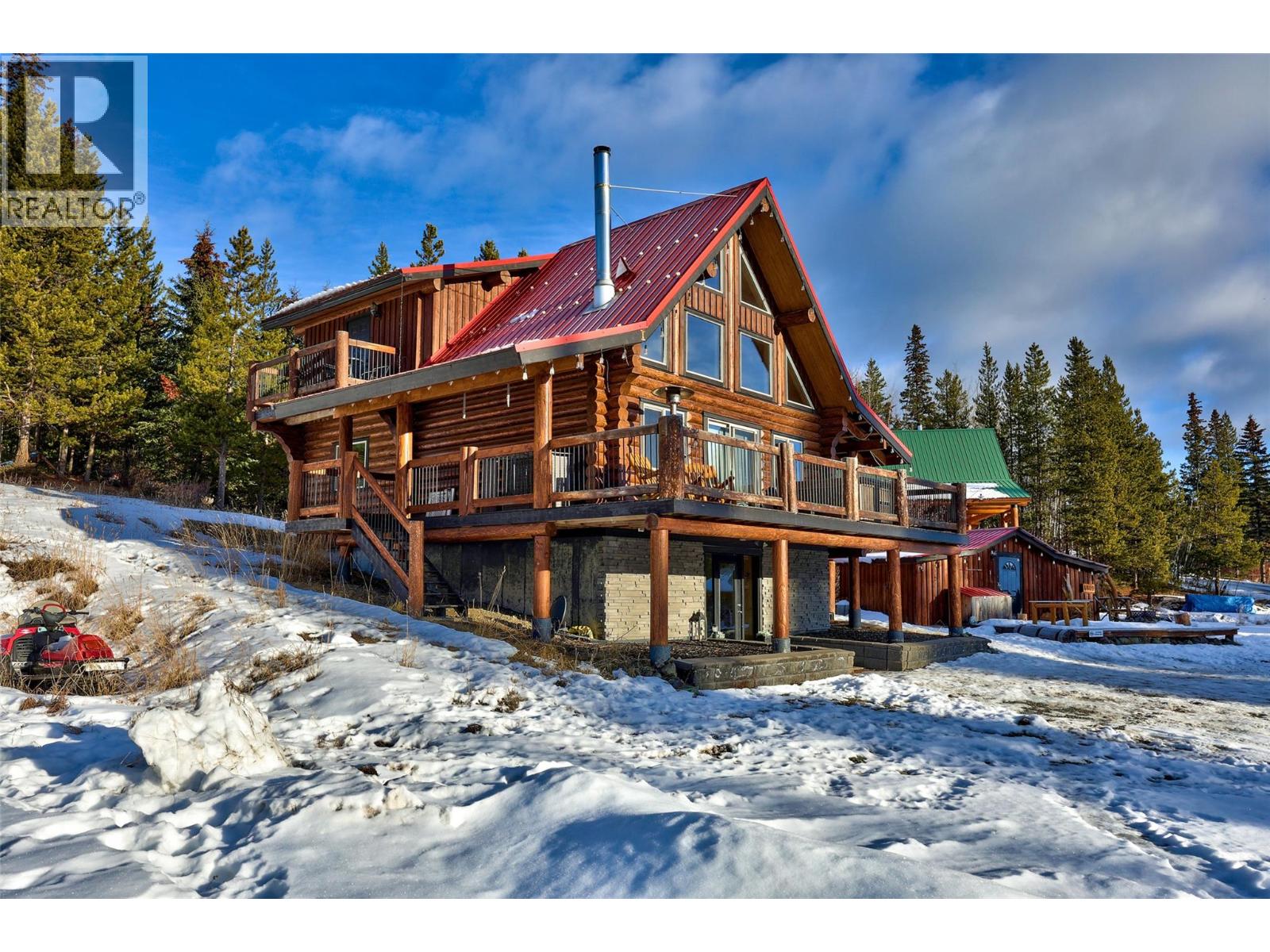 4889 Pine Ridge Way