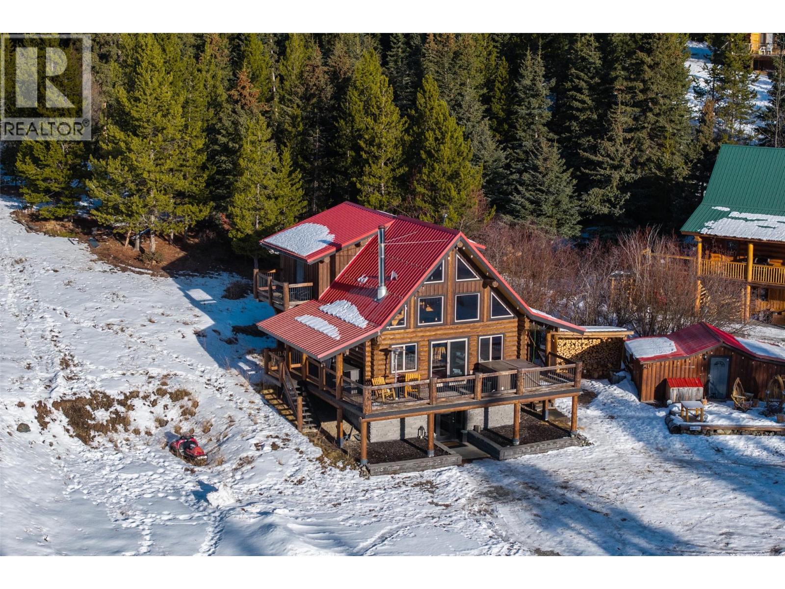 4889 Pine Ridge Way