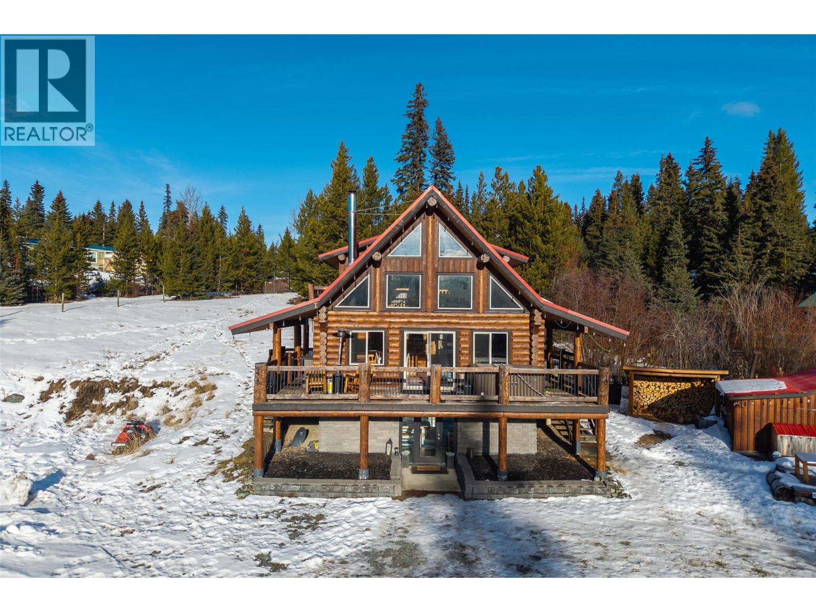 4889 Pine Ridge Way