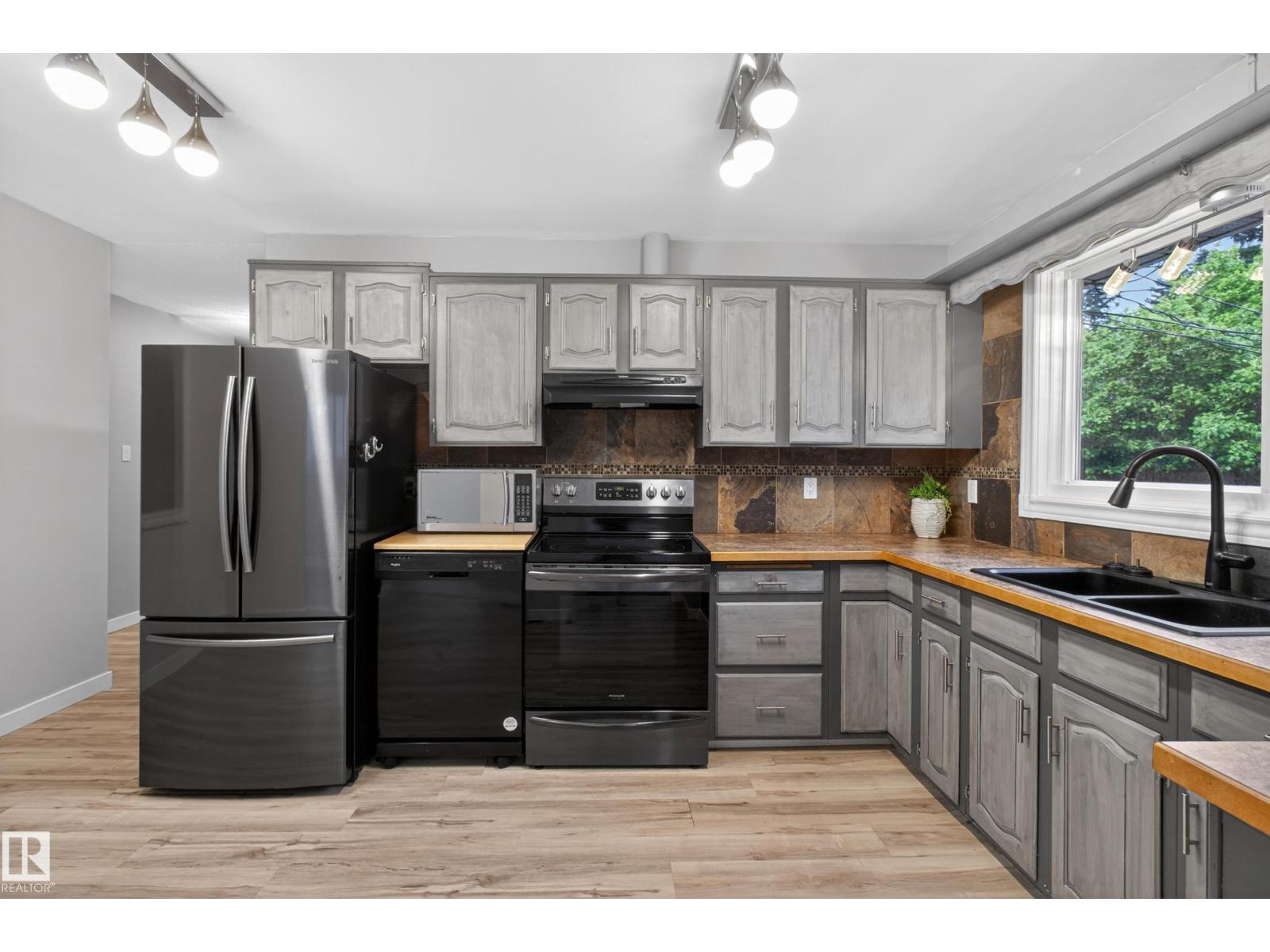302 Fir St, Sherwood Park, Alberta  T8A 2B3 - Photo 13 - E4491100