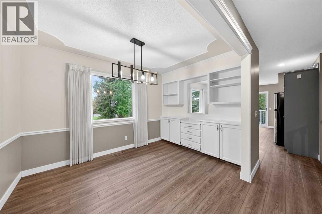 28 Shawfield Way Sw, Calgary, Alberta  T2Y 2X9 - Photo 9 - A2316495