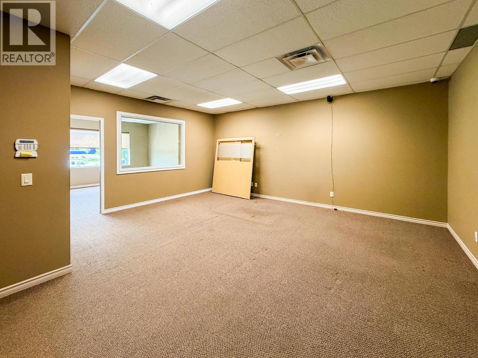 3302 Appaloosa Road Unit# 8, Kelowna, British Columbia  V1V 2Y1 - Photo 4 - 10386494