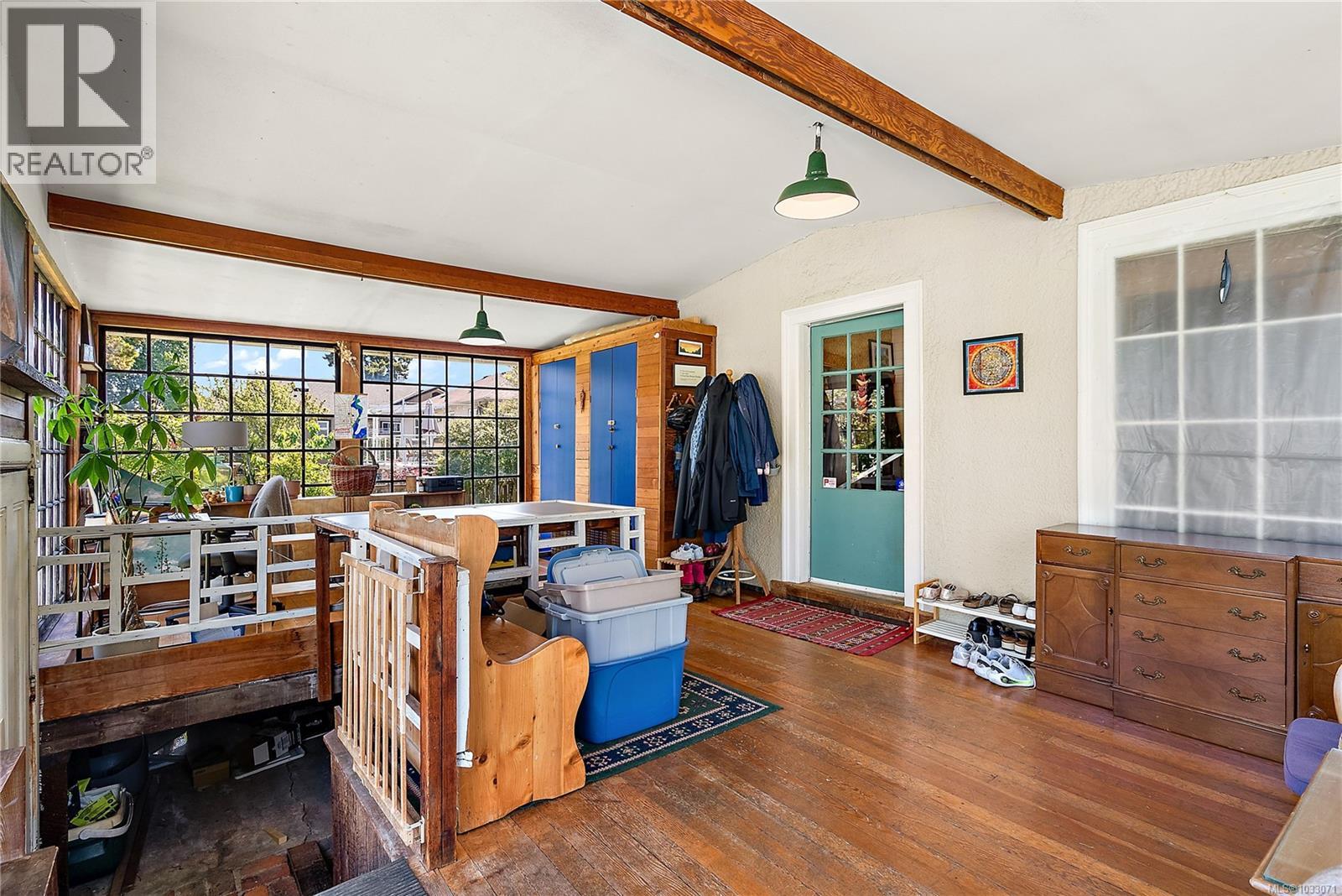 1736 Haultain St, Victoria, British Columbia  V8R 2L2 - Photo 44 - 1033071