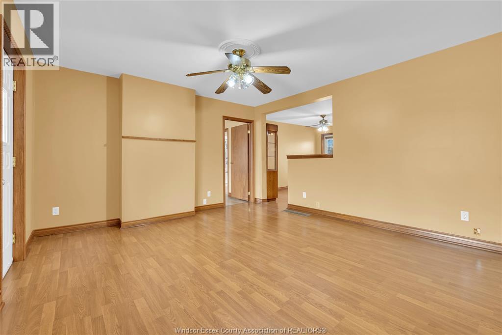 12353 Tecumseh Road East, Tecumseh, Ontario  N8N 1M5 - Photo 10 - 26012679