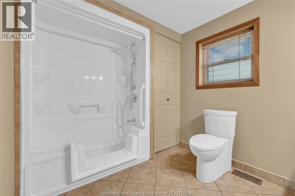 12353 Tecumseh Road East, Tecumseh, Ontario  N8N 1M5 - Photo 12 - 26012679