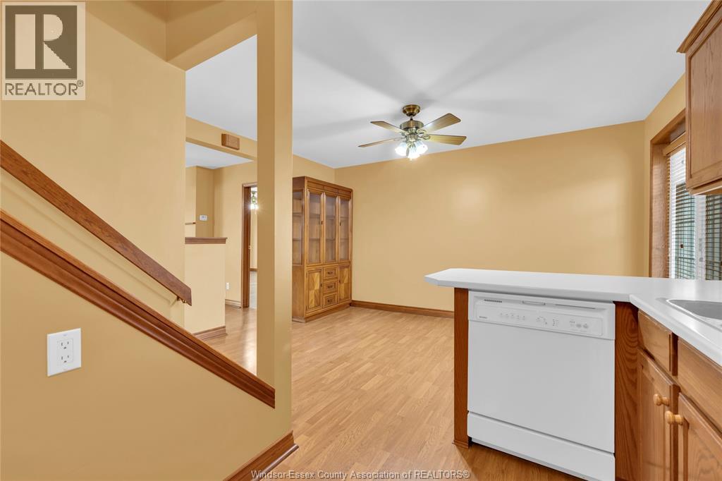 12353 Tecumseh Road East, Tecumseh, Ontario  N8N 1M5 - Photo 7 - 26012679