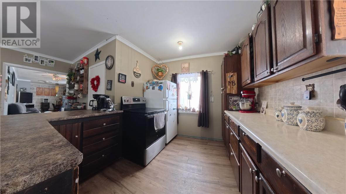 15339 Hwy 6, Manitowaning, Ontario  P0P 1N0 - Photo 12 - 2126114