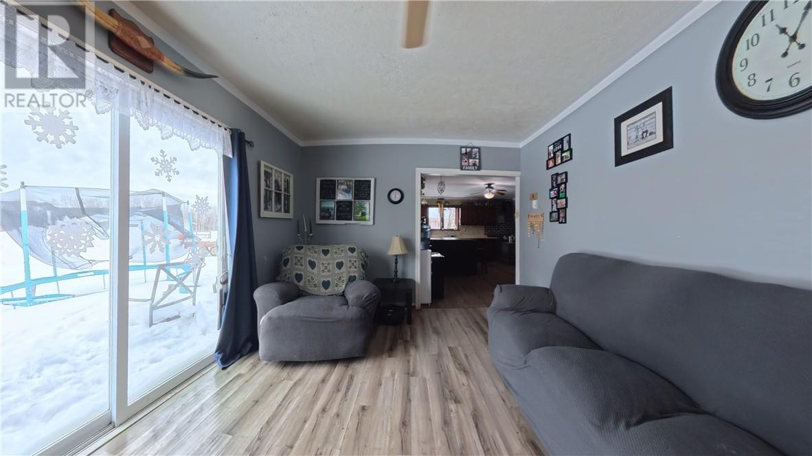 15339 Hwy 6, Manitowaning, Ontario  P0P 1N0 - Photo 16 - 2126114