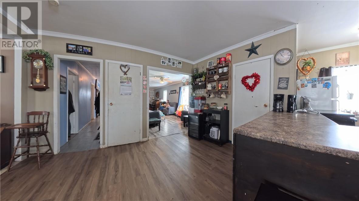 15339 Hwy 6, Manitowaning, Ontario  P0P 1N0 - Photo 11 - 2126114