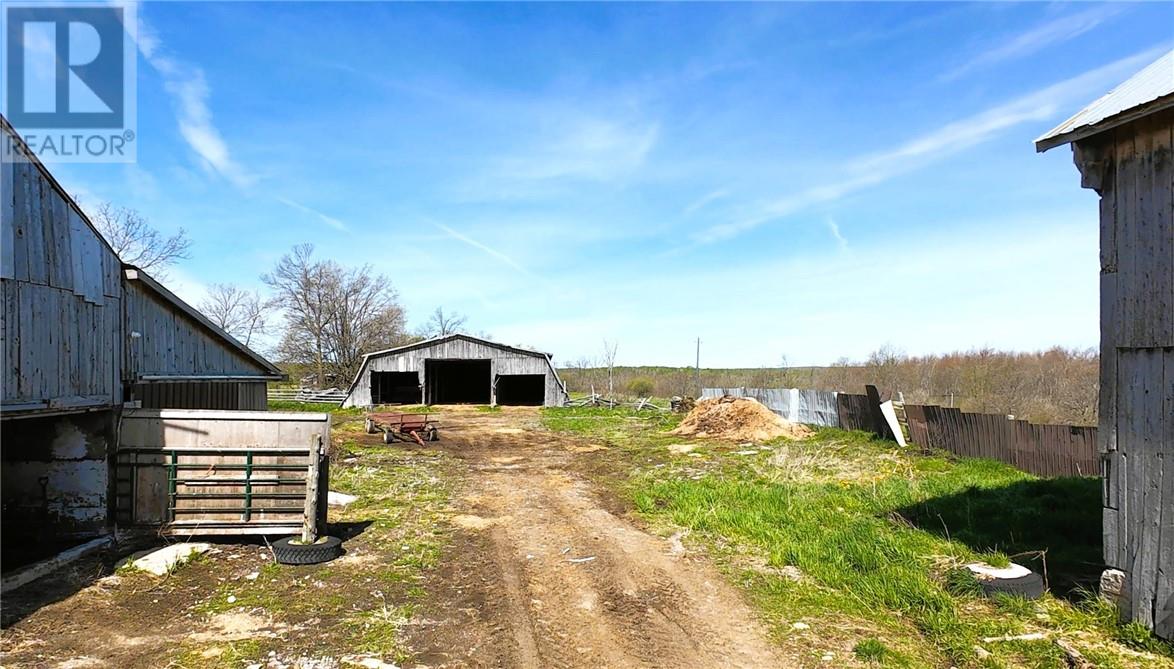 15339 Hwy 6, Manitowaning, Ontario  P0P 1N0 - Photo 6 - 2126114