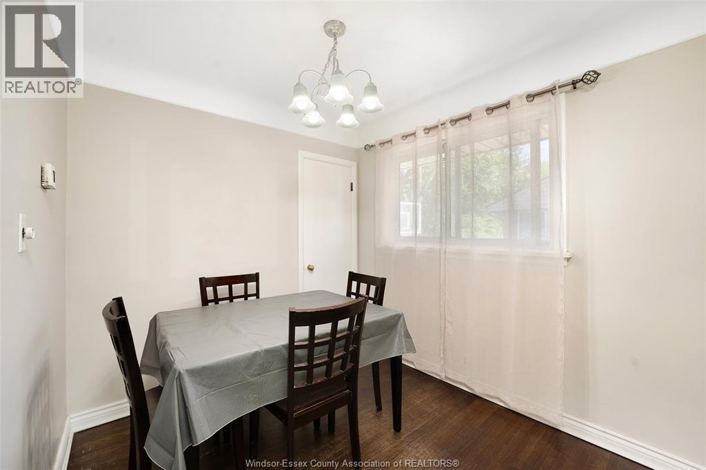 3668 Mckay, Windsor, Ontario N9E 2S2 - Photo 13 - 26012625