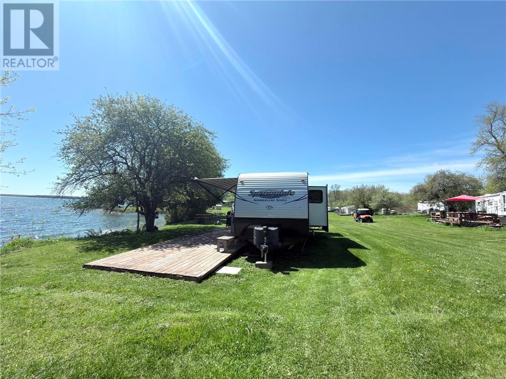 732 Monument Road Unit# 10, Spring  Bay, Ontario  P0P 2B0 - Photo 15 - 2128217