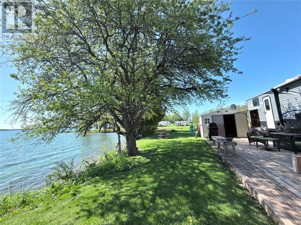 732 Monument Road Unit# 10, Spring  Bay, Ontario  P0P 2B0 - Photo 17 - 2128217