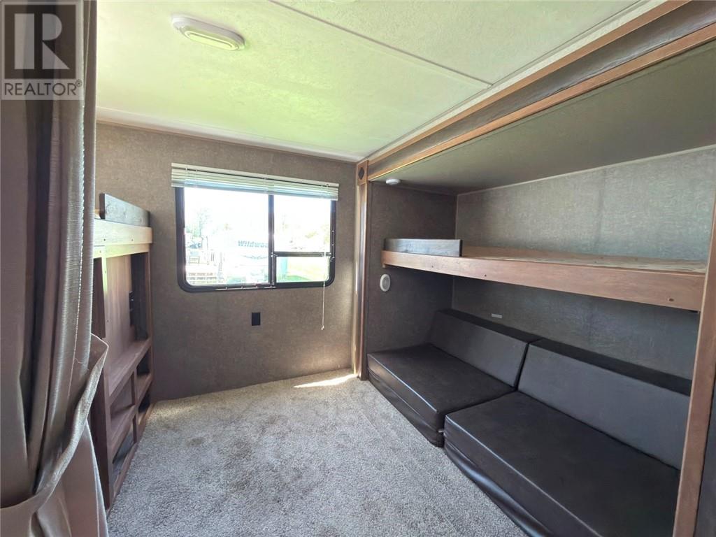 732 Monument Road Unit# 10, Spring  Bay, Ontario  P0P 2B0 - Photo 9 - 2128217