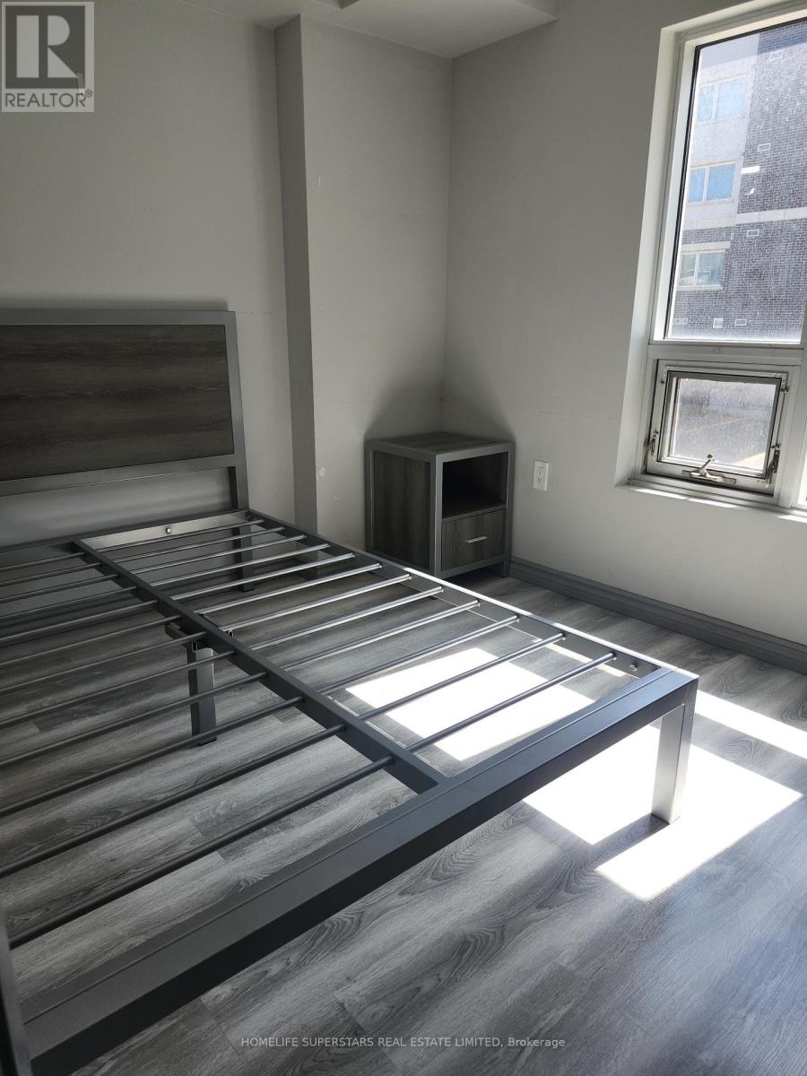 H 207 - 275 Larch Street, Waterloo, Ontario  N2L 3R2 - Photo 17 - X13027786