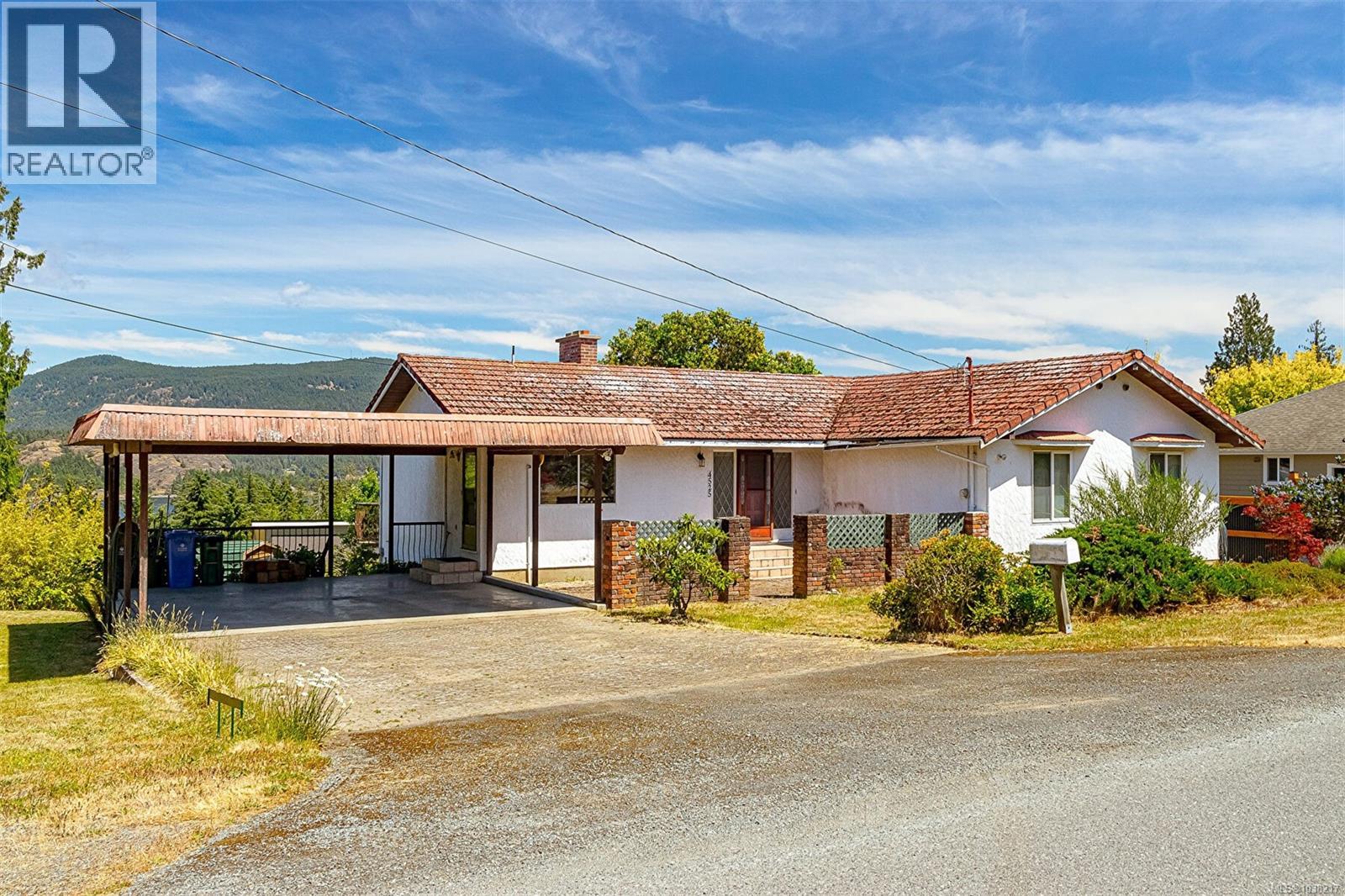 4525 Greenbrier Rd, Cowichan Bay, British Columbia  V0R 1L0 - Photo 2 - 1038217