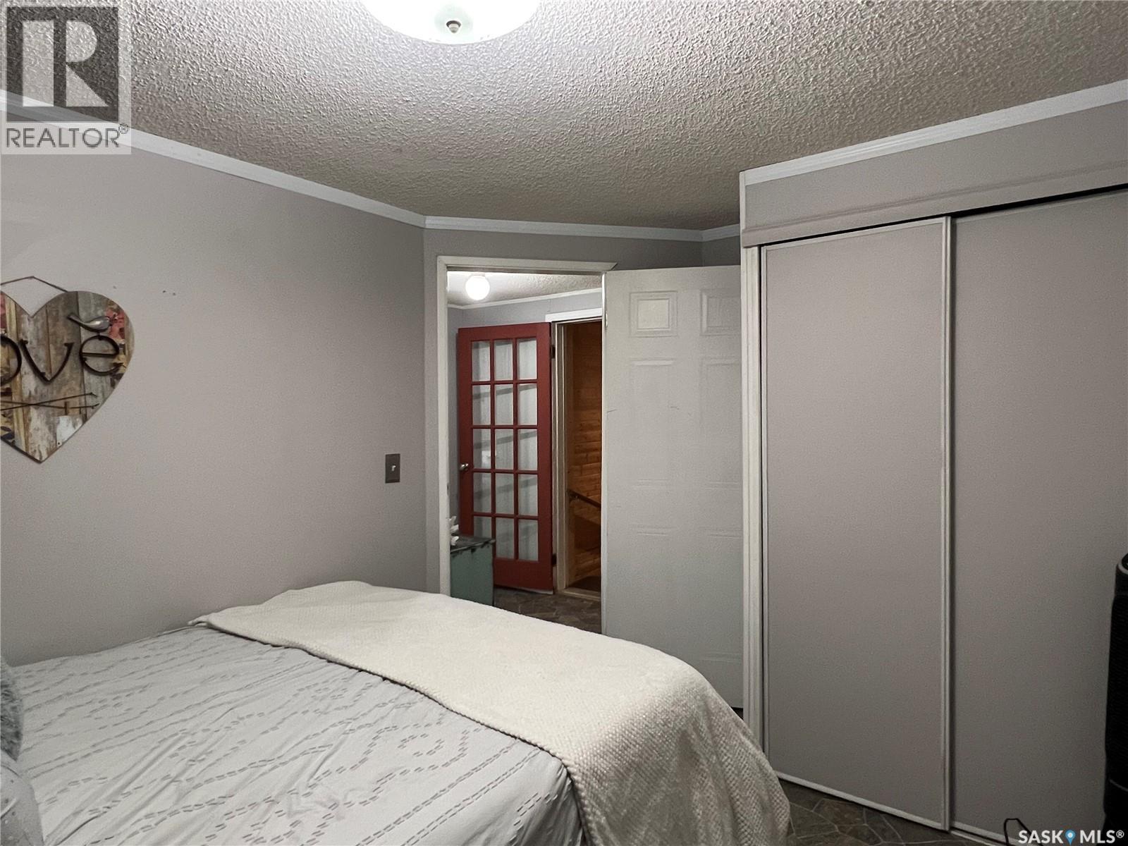 620 7th Avenue E, Meadow Lake, Saskatchewan S9X 1J3 - Photo 20 - SK037794