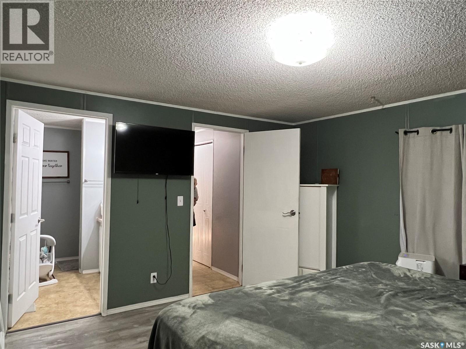 620 7th Avenue E, Meadow Lake, Saskatchewan S9X 1J3 - Photo 22 - SK037794