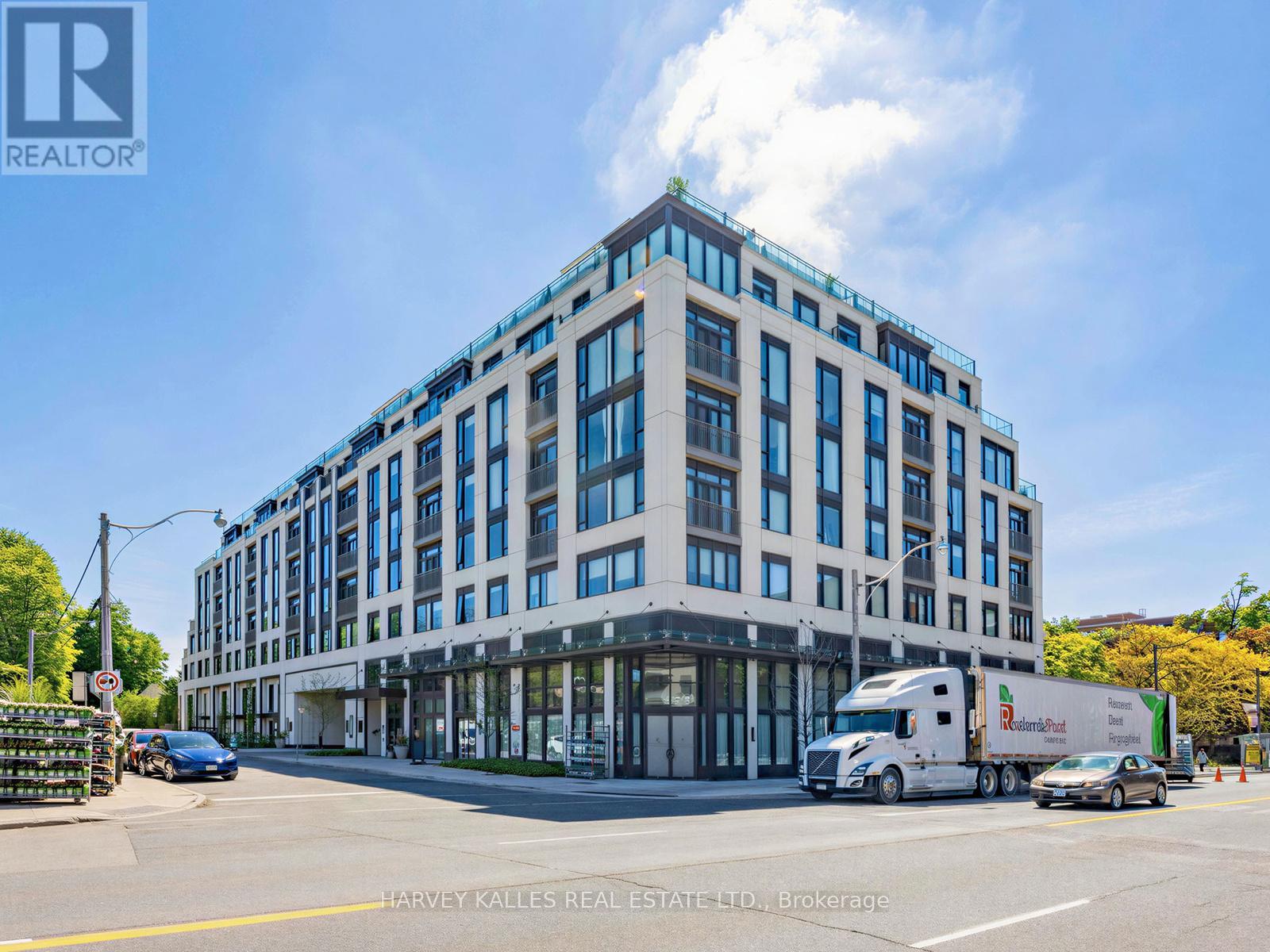 605 - 1 Strathgowan Avenue, Toronto, Ontario  M4N 0B3 - Photo 1 - C13222334