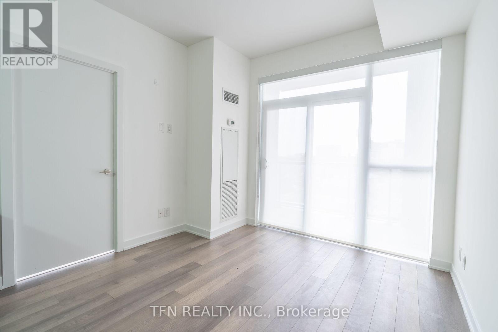 506 - 1603 Eglinton Avenue W, Toronto, Ontario  M6E 0A1 - Photo 12 - C13222352