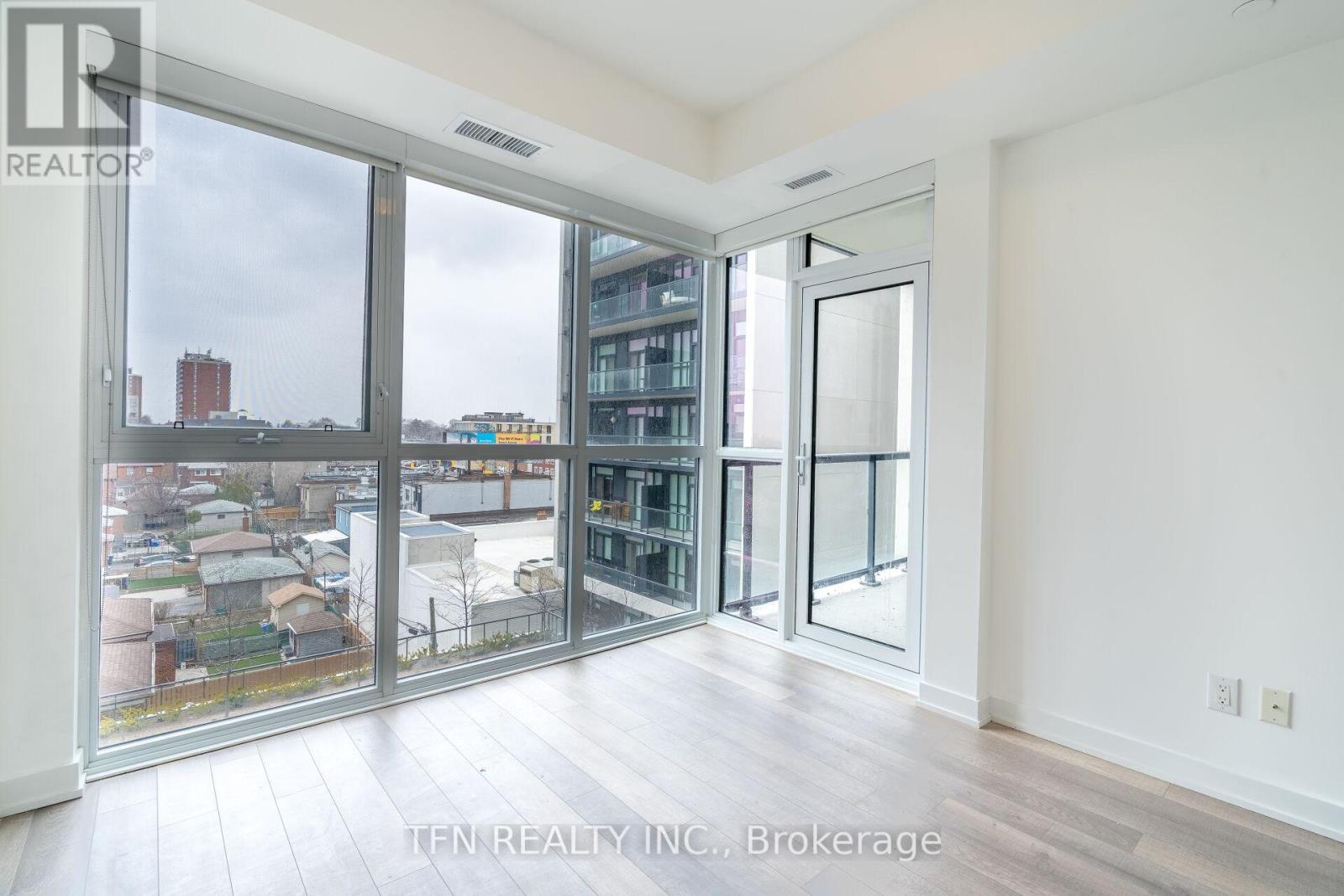 506 - 1603 Eglinton Avenue W, Toronto, Ontario  M6E 0A1 - Photo 4 - C13222352
