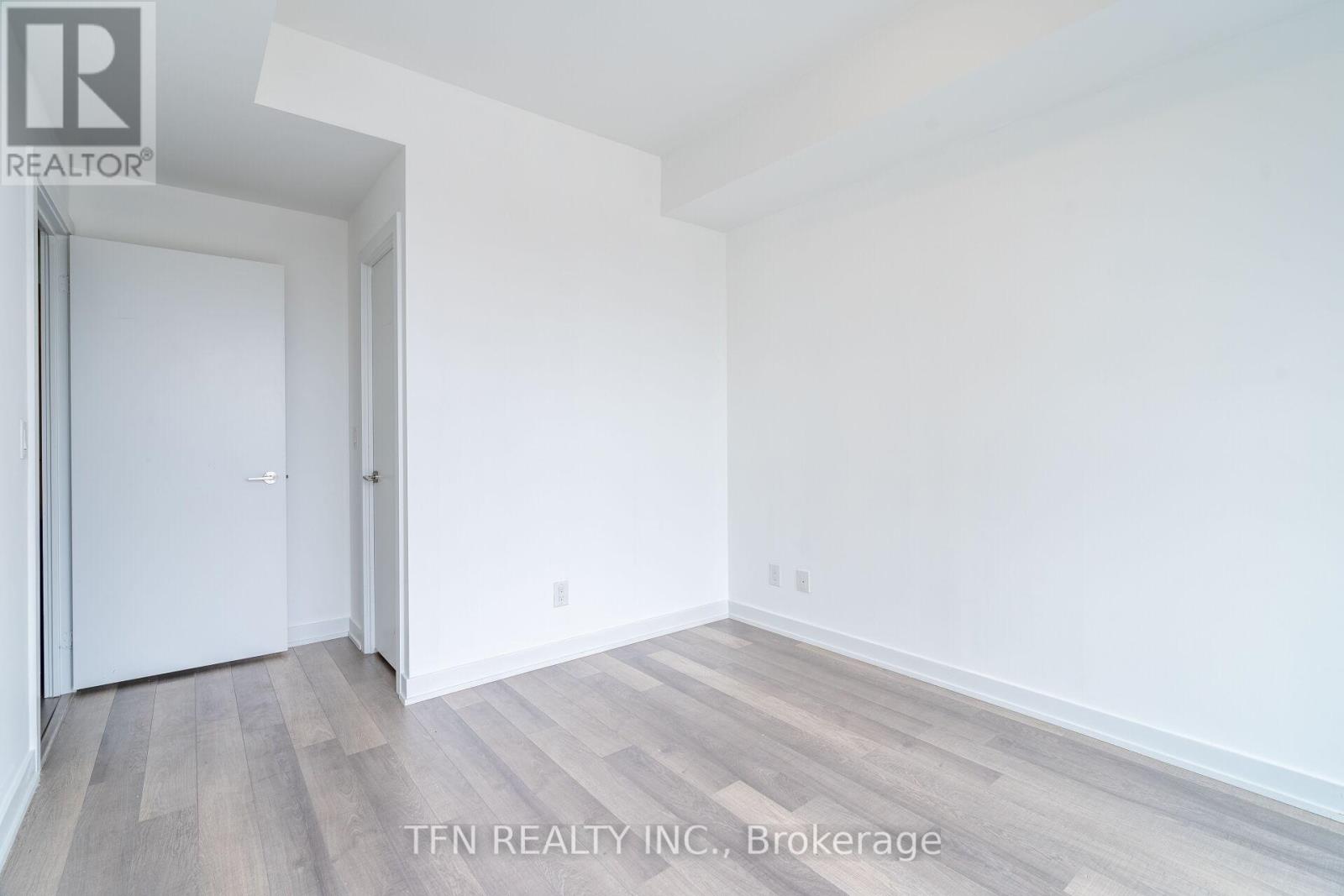 506 - 1603 Eglinton Avenue W, Toronto, Ontario  M6E 0A1 - Photo 6 - C13222352