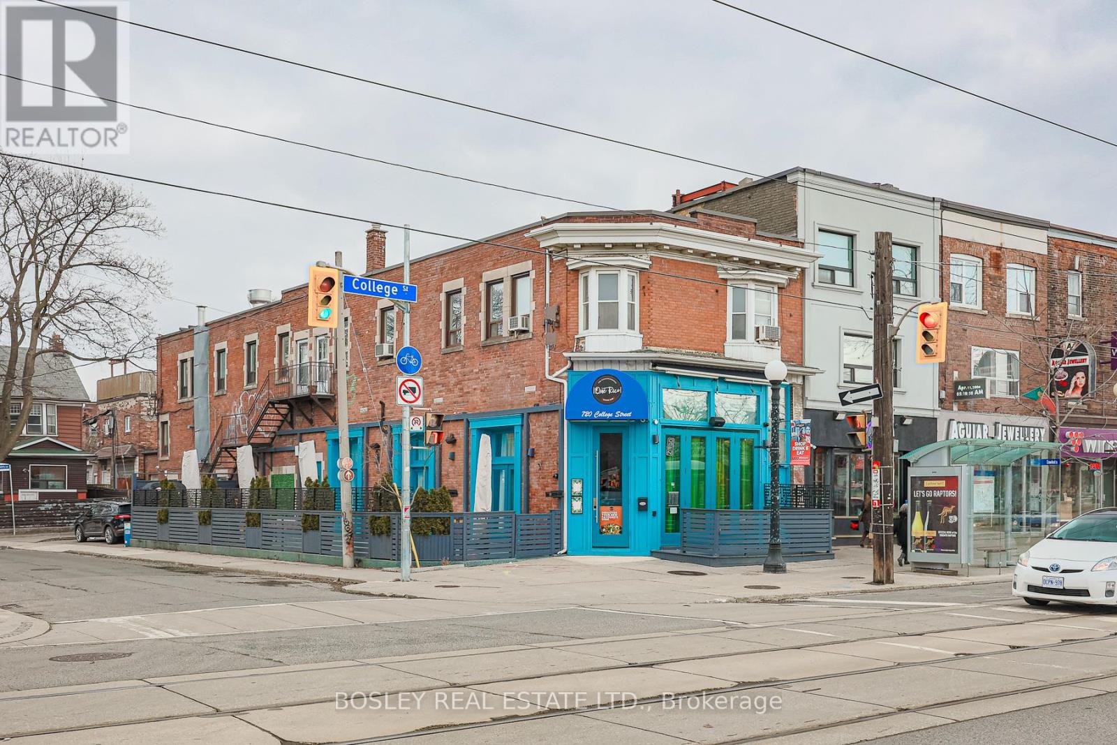 413 Crawford Street, Toronto, Ontario  M6J 2V9 - Photo 3 - C13222384