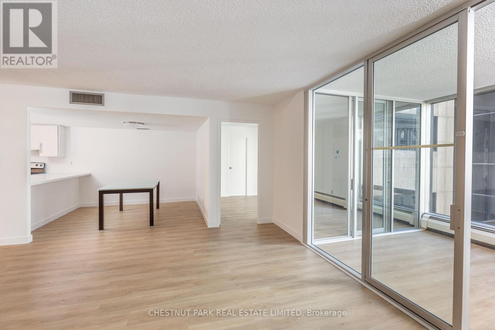 1006 - 30 Wellington Street E, Toronto, Ontario  M5E 1S3 - Photo 10 - C13222412