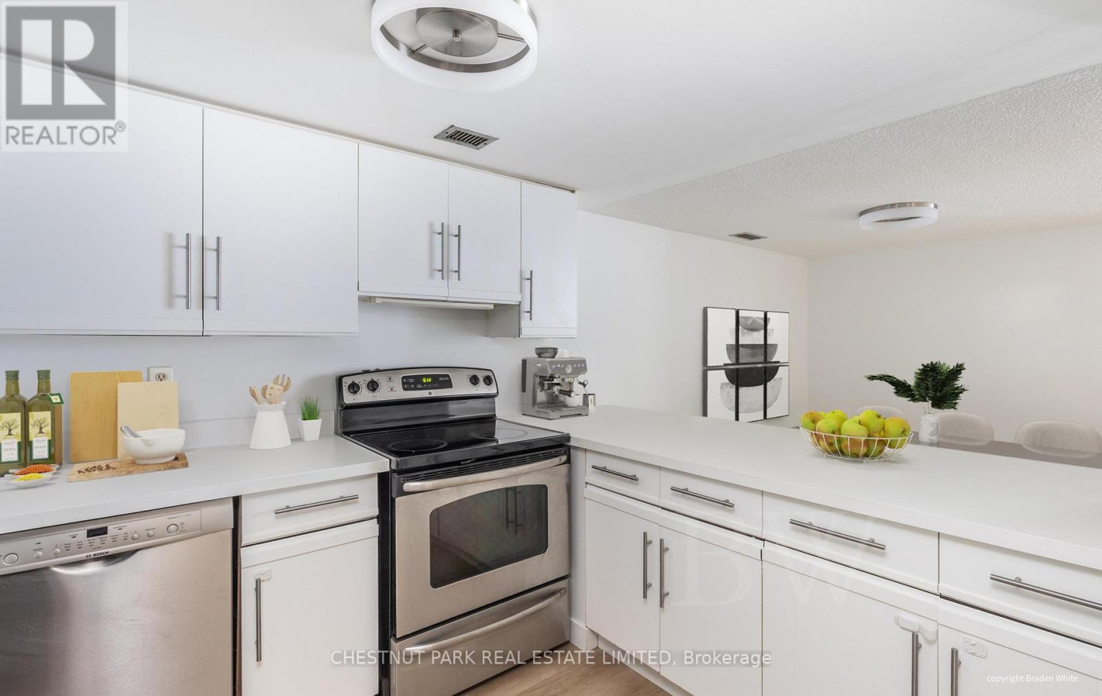 1006 - 30 Wellington Street E, Toronto, Ontario  M5E 1S3 - Photo 21 - C13222412