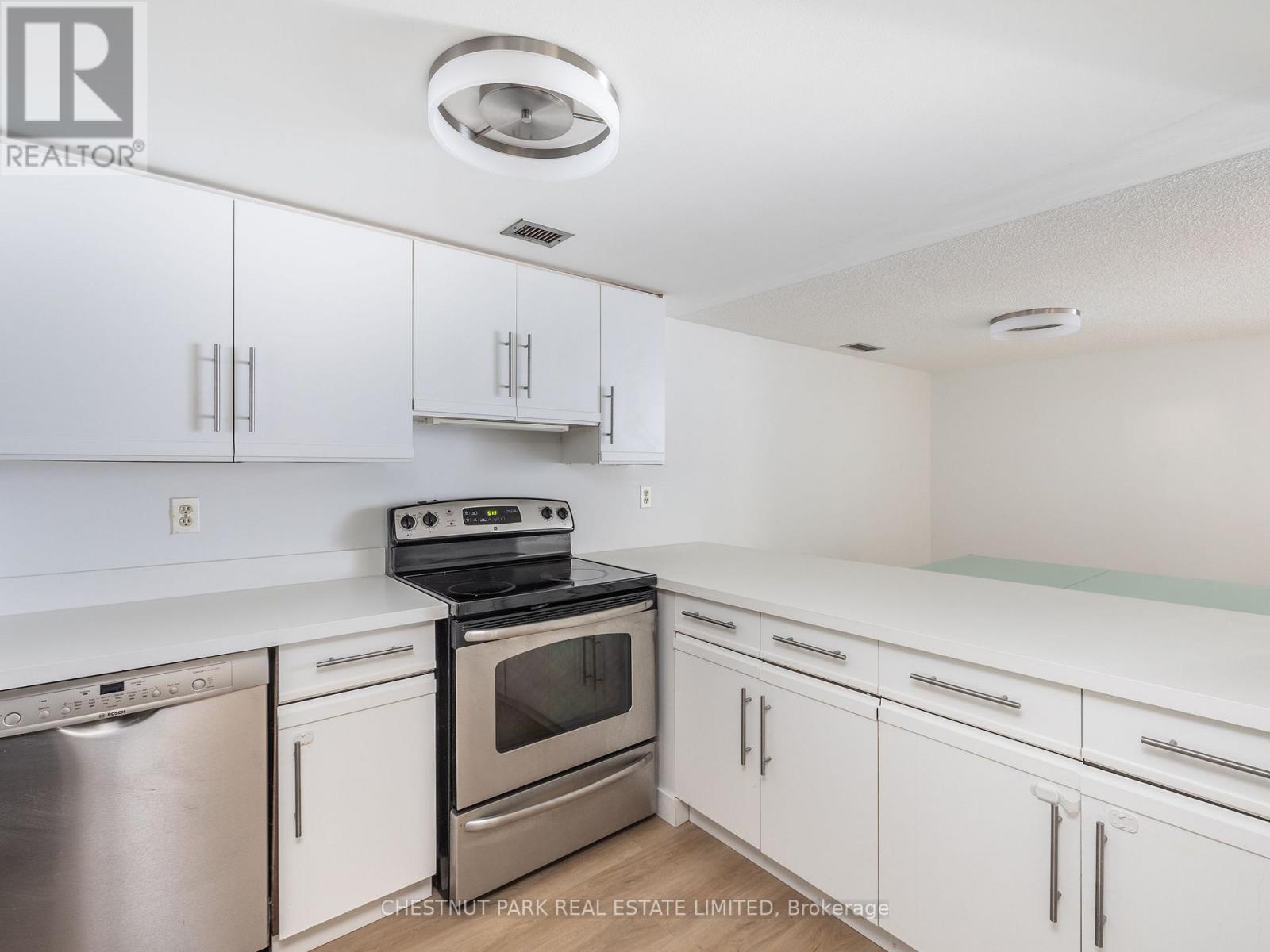 1006 - 30 Wellington Street E, Toronto, Ontario  M5E 1S3 - Photo 22 - C13222412