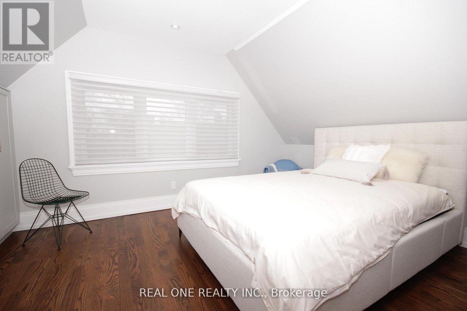 36 Binscarth Road, Toronto, Ontario  M4W 1Y1 - Photo 16 - C13222450