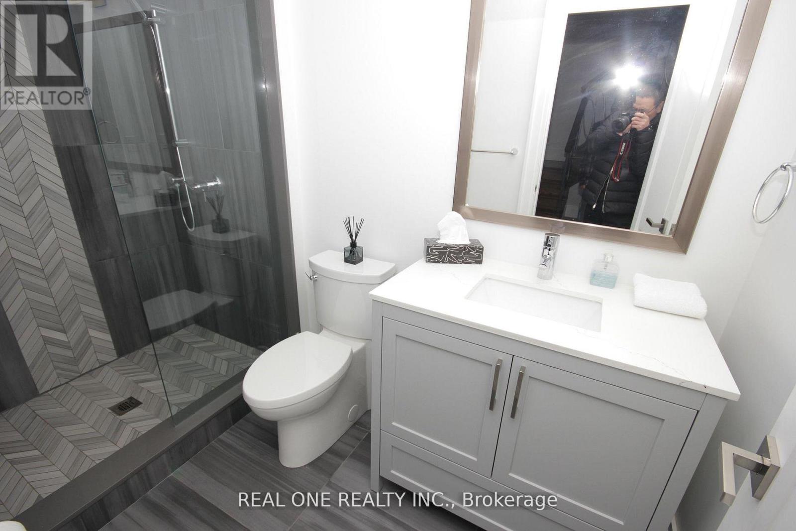 36 Binscarth Road, Toronto, Ontario  M4W 1Y1 - Photo 20 - C13222450