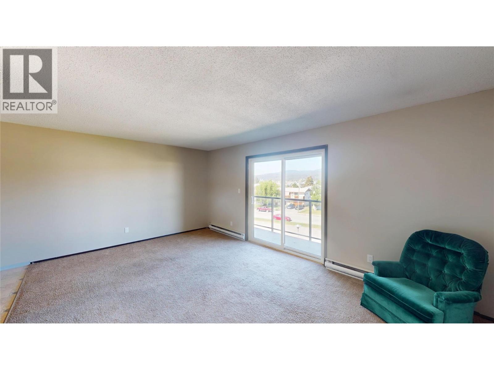 606 18th Avenue N Unit# 404, Cranbrook, British Columbia  V1C 5M1 - Photo 4 - 10389329